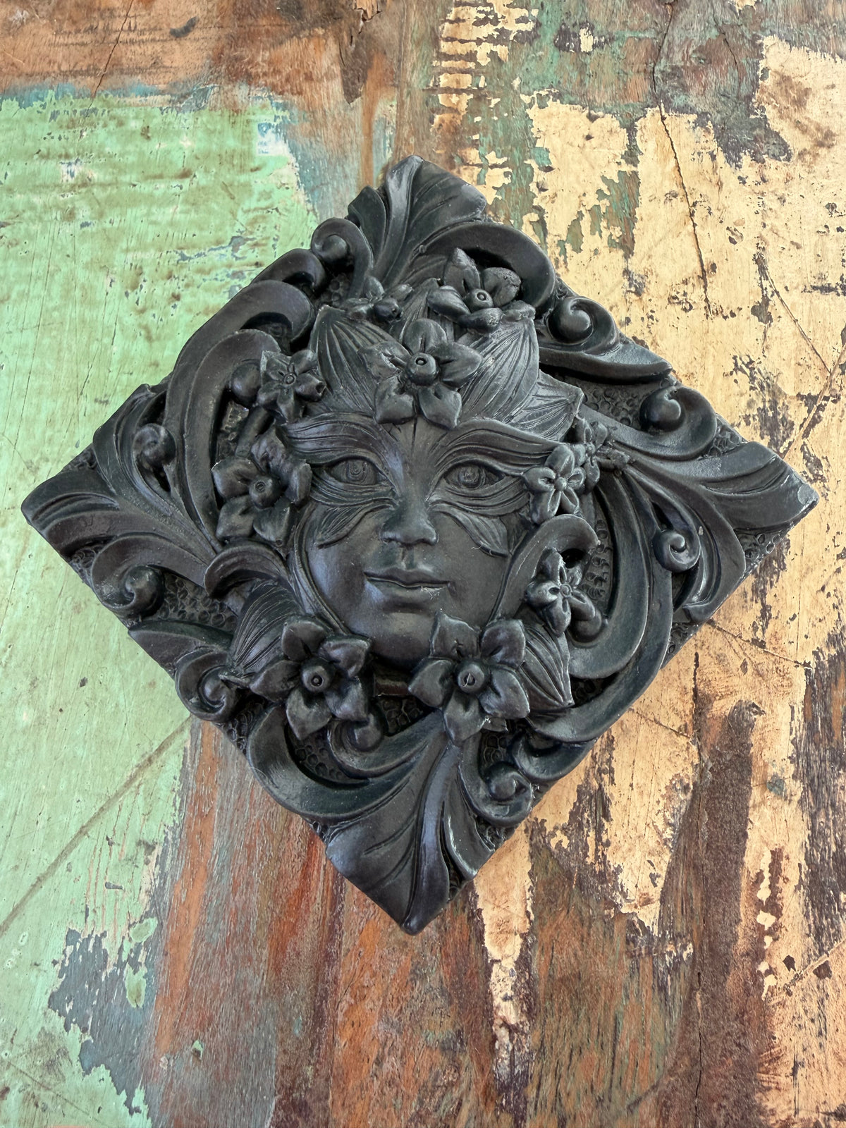 Muse Tile