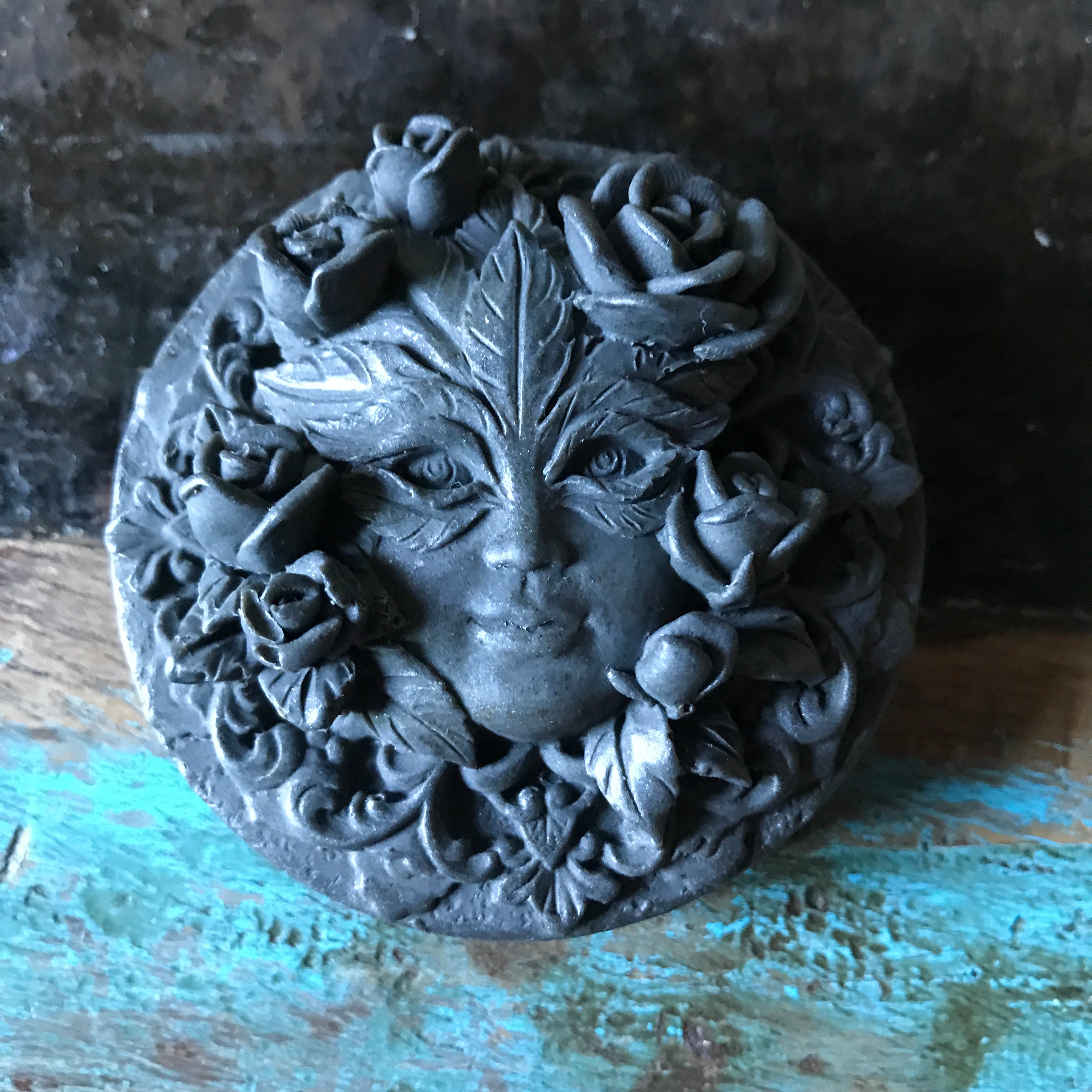 Mask Rosette